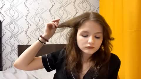 Mila online show from June 2026 06:21:02 PM