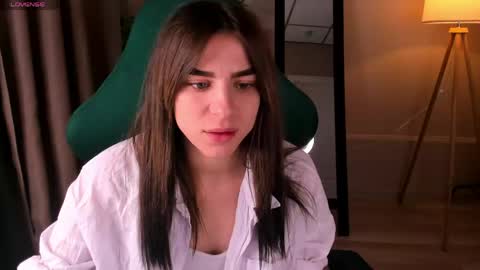 Snapshot of lasly_moon chatting on May 2026 11:43:02 PM lasly_moon online show from May 2026 11:43:02 PM