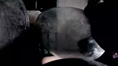 latexchris77 online show from February 2026 11:31:01 PM