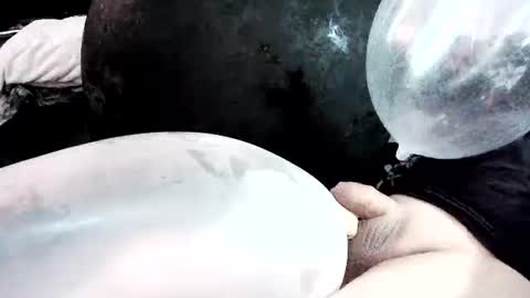 latexchris77 online show from February 2026 11:44:02 AM