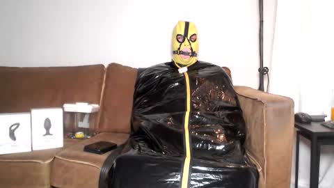 latexslaafboy online show from February 2026 08:58:01 PM