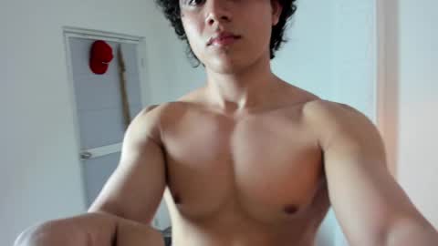 latin_beastx online show from May 2026 08:06:01 PM