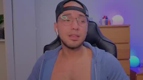  Free OF online show from October 2025 05:05:01 AM