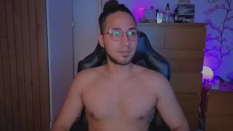 Snapshot of latin_luxury_i chatting on February 2026 06:07:01 AM Free OF online show from February 2026 06:07:01 AM