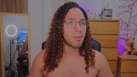 Snapshot of latin_luxury_i chatting on February 2026 05:47:02 AM Free OF online show from February 2026 05:47:02 AM