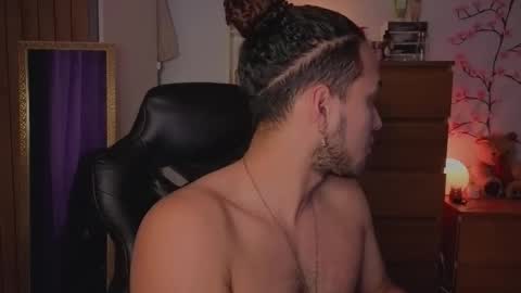 Snapshot of latin_luxury_i chatting on March 2026 05:53:01 AM Free OF online show from March 2026 05:53:01 AM