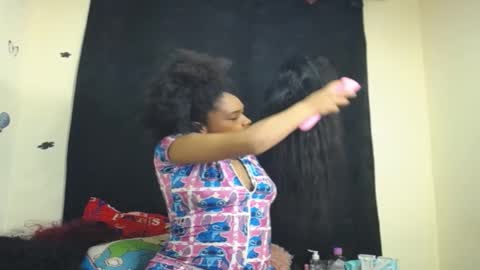 karen online show from February 2025 01:24:01 AM