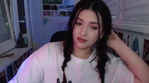 miiiiiiaaaa online show from February 2025 07:13:02 AM