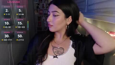 miiiiiiaaaa online show from September 2025 08:42:01 PM