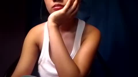 Snapshot of latina_shaine chatting on May 2026 06:30:01 AM latina_shaine online show from May 2026 06:30:01 AM