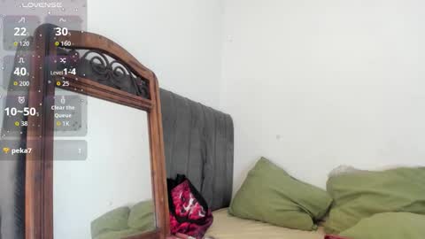 angelina  online show from September 2025 01:37:02 PM