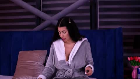 Latina online show from February 2026 09:02:02 PM