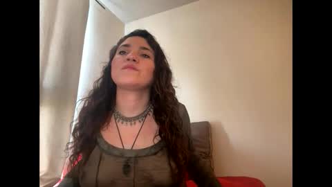 latinamystique online show from April 2026 08:57:01 PM