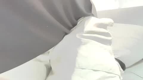 Snapshot of latinbbc_00 chatting on March 2025 07:15:02 PM latinbbc_00 online show from March 2025 07:15:02 PM