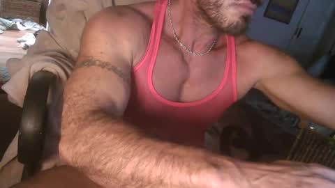 Snapshot of latinbikestud chatting on February 2025 08:46:01 PM latinbikestud online show from February 2025 08:46:01 PM