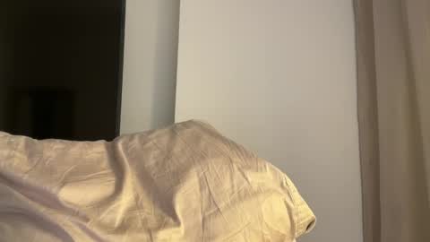 Snapshot of latinella chatting on April 2026 02:24:02 AM Hi - online show from April 2026 02:24:02 AM