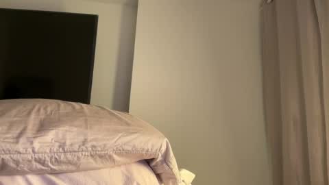 Snapshot of latinella chatting on May 2026 03:15:02 AM Hi - online show from May 2026 03:15:02 AM