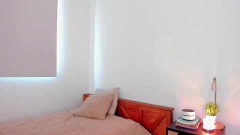 Snapshot of latinevil chatting on January 2025 09:32:01 PM Mistress Maddie and Master Jordan  online show from January 2025 09:32:01 PM