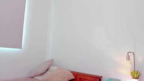 Snapshot of latinevil chatting on March 2025 07:28:02 PM Mistress Maddie and Master Jordan  online show from March 2025 07:28:02 PM