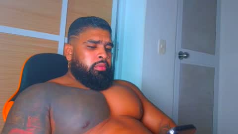 blackBear online show from January 2026 04:37:02 AM