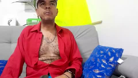 latinmartin254 online show from September 2025 12:23:02 AM