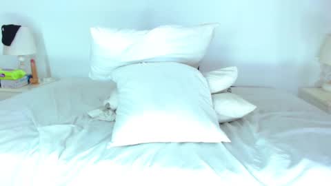 Snapshot of latinoboom1 chatting on January 2025 10:46:01 AM andy online show from January 2025 10:46:01 AM