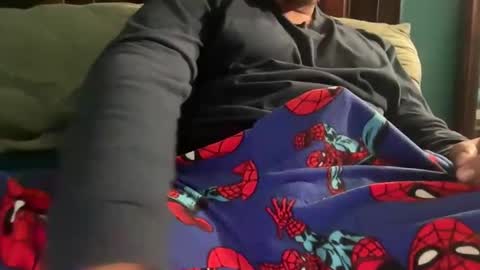 latinoboybear online show from November 2025 05:51:02 AM