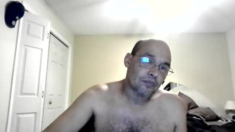 latinoinfla online show from October 2025 01:46:02 AM