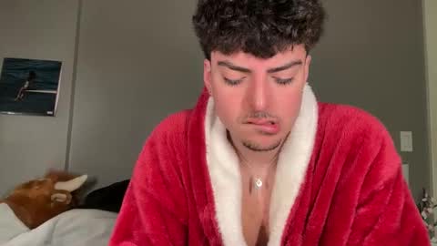 Snapshot of latinotwunk21 chatting on February 2026 09:00:02 PM Rylie Beck online show from February 2026 09:00:02 PM