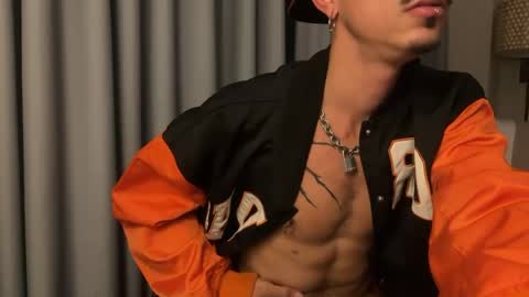 Snapshot of latinprincee chatting on February 2026 07:52:01 AM latinprincee online show from February 2026 07:52:01 AM