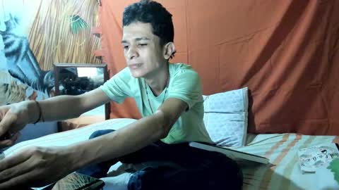 Snapshot of latinskinny_ chatting on September 2025 06:04:02 AM Angel online show from September 2025 06:04:02 AM