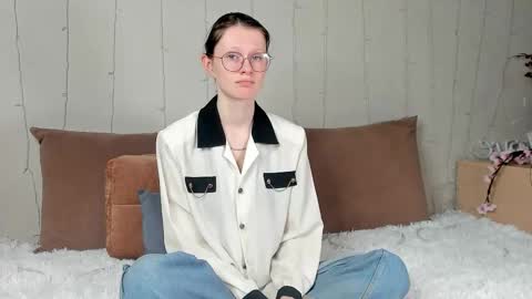 Snapshot of latoriacosner chatting on December 2025 05:16:01 AM latoriacosner online show from December 2025 05:16:01 AM