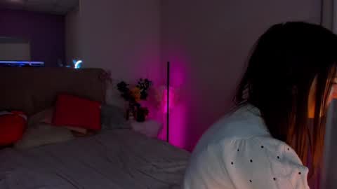 Laura online show from January 2025 06:03:01 AM