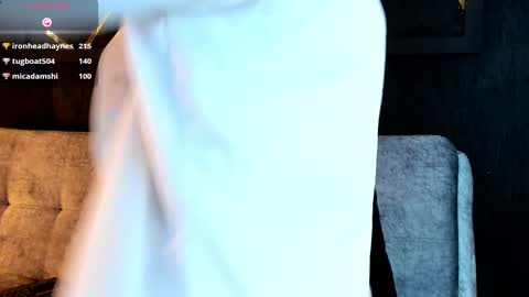 Laura online show from March 2025 06:47:02 AM