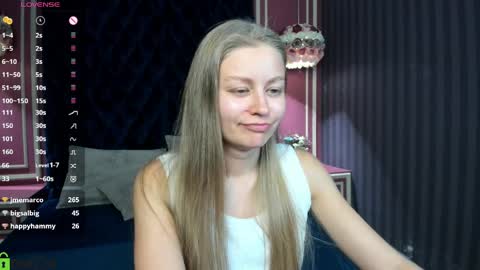 Snapshot of laura_pudd chatting on April 2026 01:41:01 PM Laura online show from April 2026 01:41:01 PM