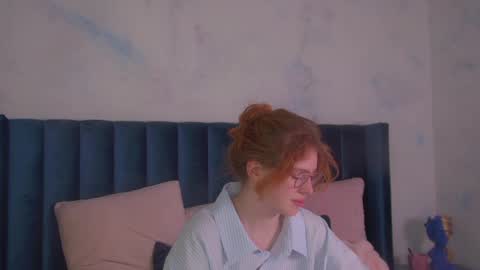 Laura online show from May 2026 04:39:01 AM