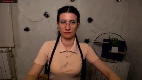 Laura online show from March 2026 11:57:01 AM