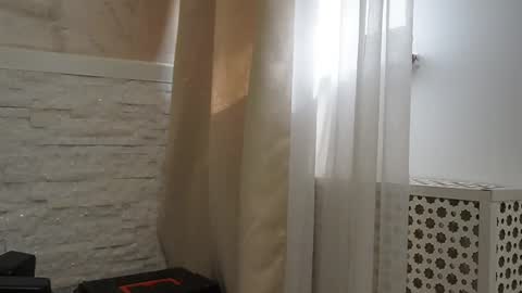 LauraJinx online show from March 2025 08:30:02 AM