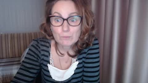 Lauraoven1 online show from February 2025 01:29:01 PM