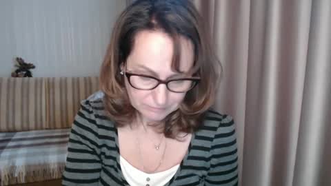 Lauraoven1 online show from February 2025 01:55:02 PM