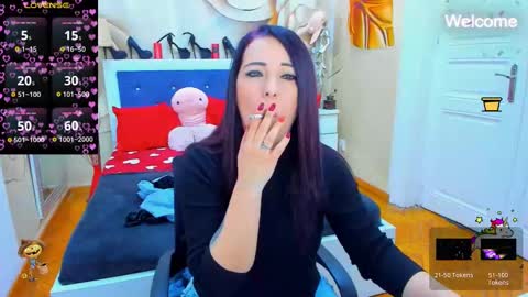 Laura online show from February 2025 04:14:02 AM