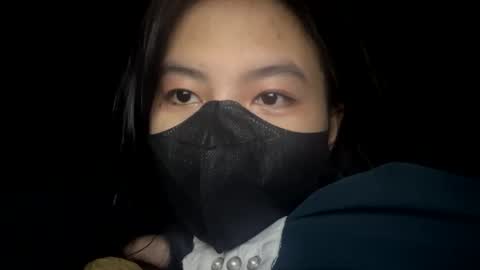 Snapshot of laurasz chatting on April 2026 04:18:01 PM Laura new asian online show from April 2026 04:18:01 PM