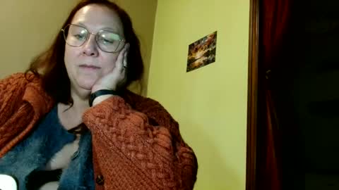 Snapshot of laureanne50 chatting on December 2024 09:28:02 PM laureanne online show from December 2024 09:28:02 PM