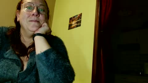 Snapshot of laureanne50 chatting on December 2024 08:28:02 PM laureanne online show from December 2024 08:28:02 PM