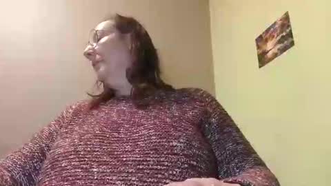 Snapshot of laureanne50 chatting on January 2025 10:05:01 PM laureanne online show from January 2025 10:05:01 PM