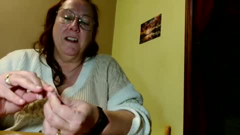 Snapshot of laureanne50 chatting on February 2025 08:27:02 PM laureanne online show from February 2025 08:27:02 PM