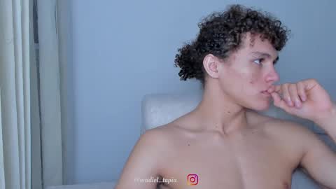 Laureent online show from February 2025 08:48:01 AM