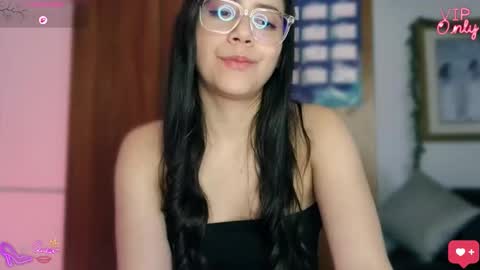 Lauren online show from March 2026 08:53:01 PM