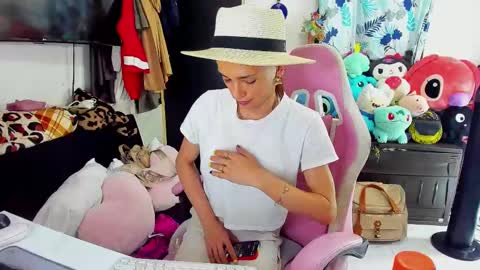 SF online show from February 2025 10:50:01 PM