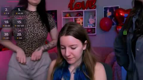 Snapshot of laurenmurrr chatting on February 2026 10:49:02 AM Laure online show from February 2026 10:49:02 AM